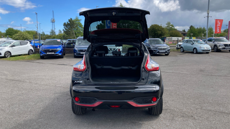 Nissan Juke 1.2 DiG-T Tekna 5dr Petrol Hatchback